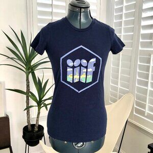 Bella T-shirt made for 2018 IIIF Conference Washington DC, Academia Size Small